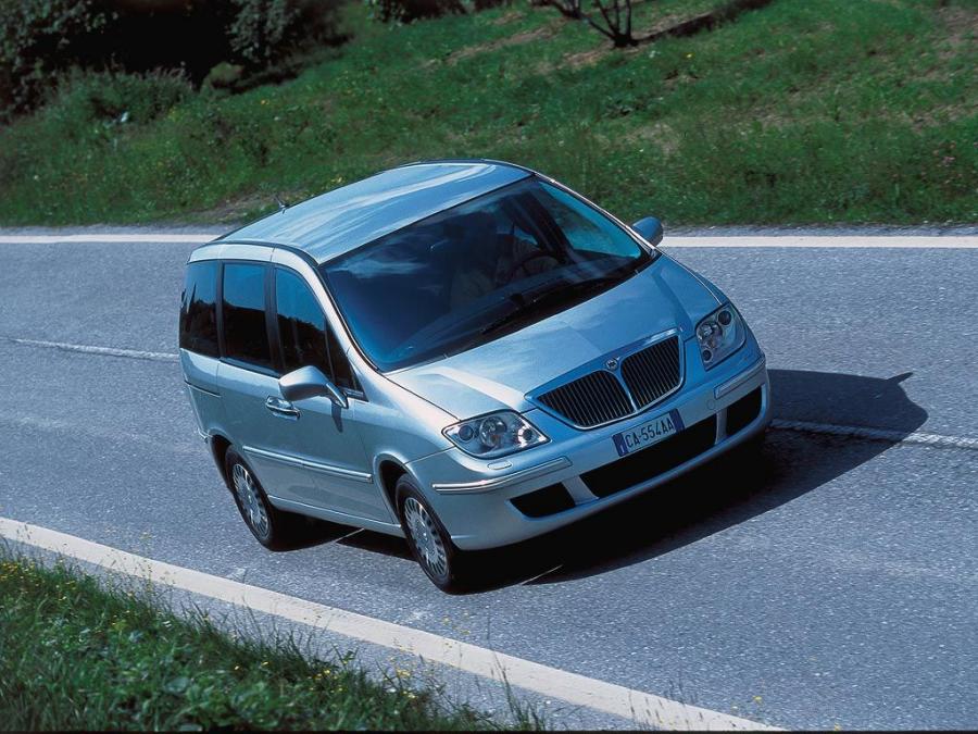  Lancia Phedra 2002 года  (фото 121 из 123)